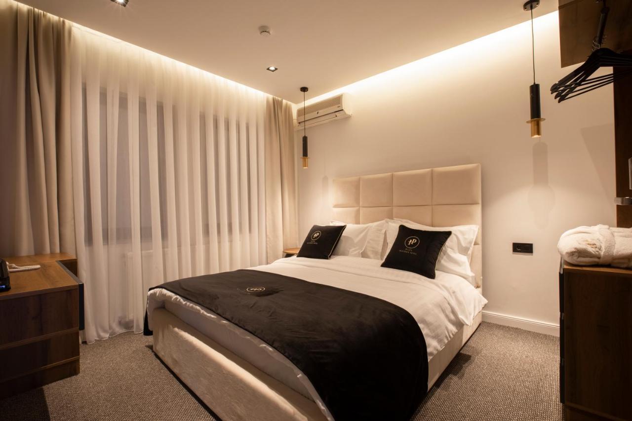 Plaza Boutique Hotel Priştine Dış mekan fotoğraf