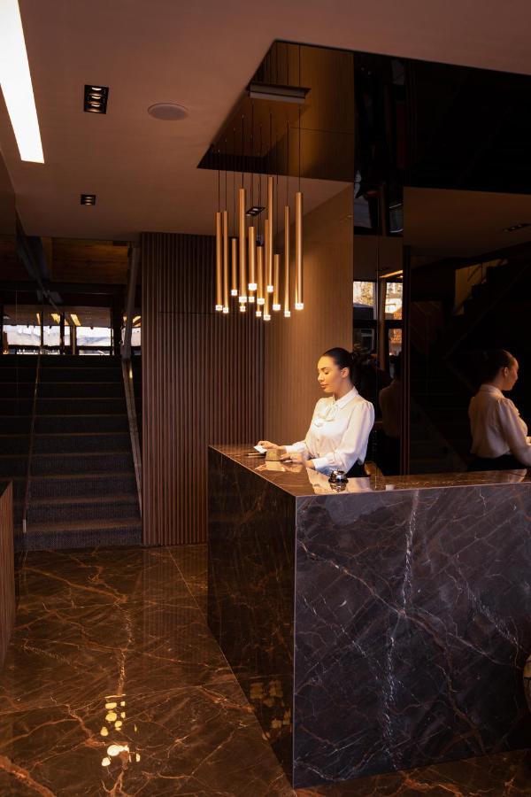 Plaza Boutique Hotel Priştine Dış mekan fotoğraf