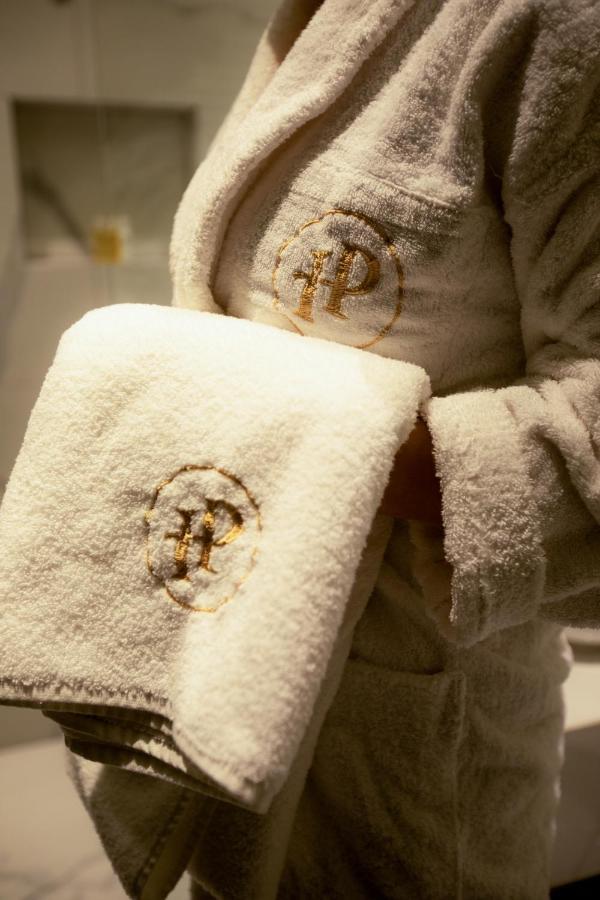 Plaza Boutique Hotel Priştine Dış mekan fotoğraf