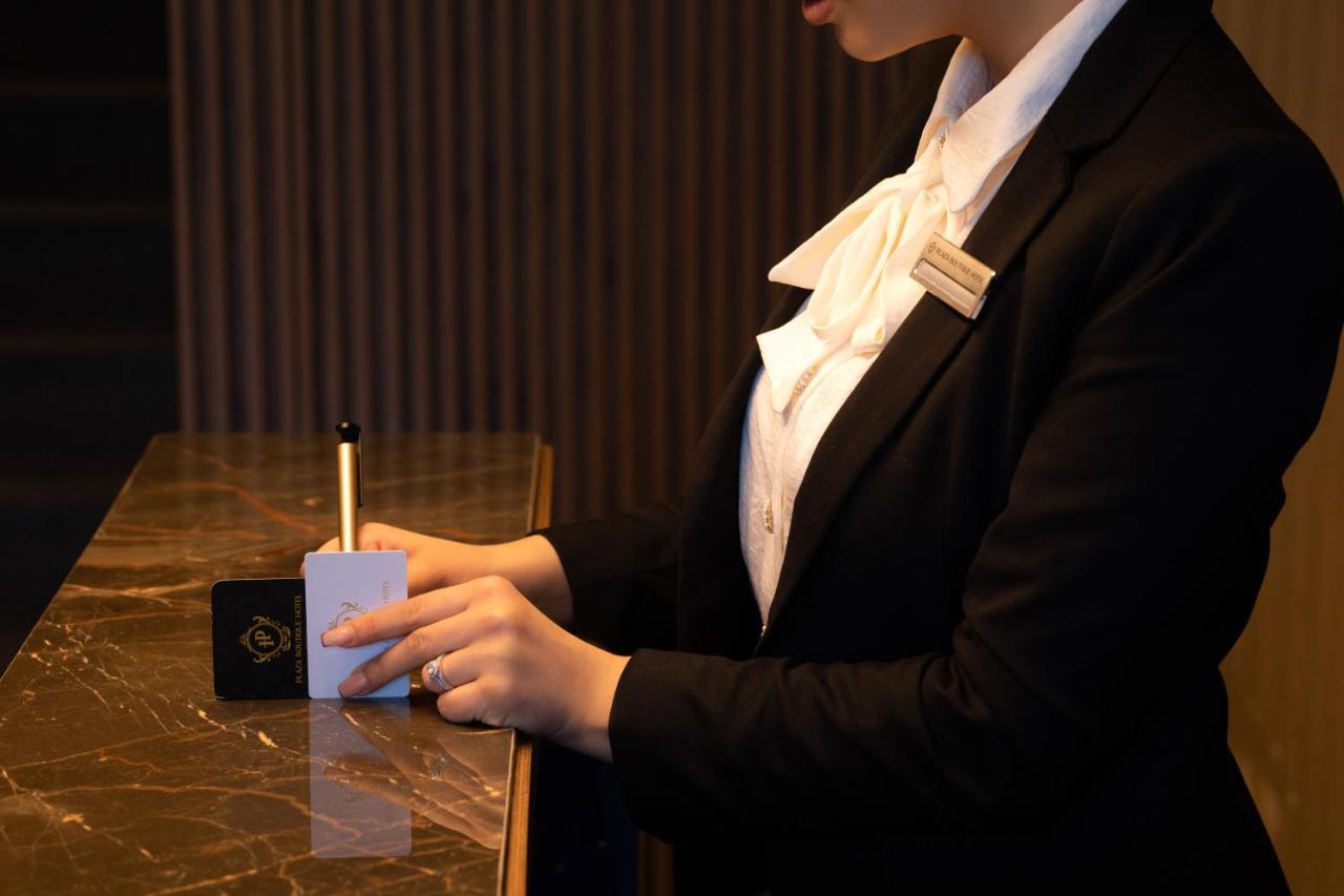 Plaza Boutique Hotel Priştine Dış mekan fotoğraf